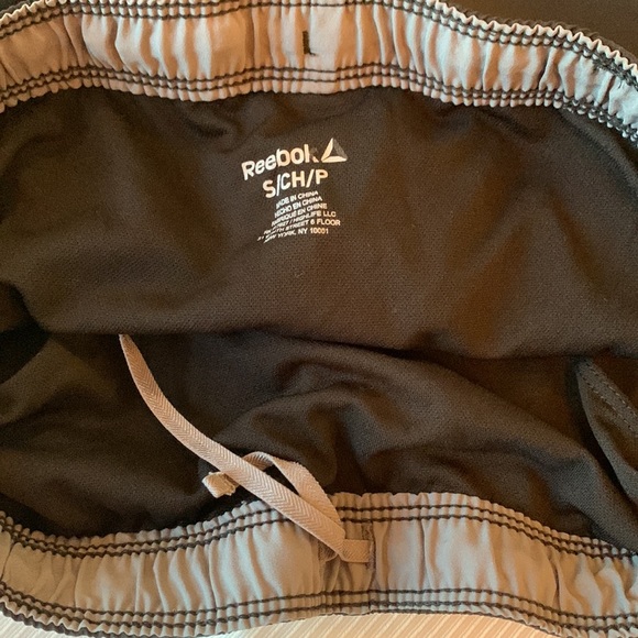 Reebok athletic shorts - Picture 5 of 6